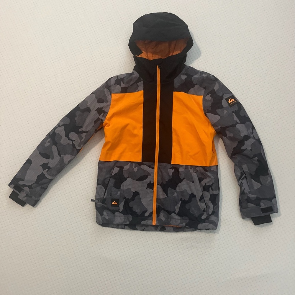 Quicksilver. Orange and black camo. Ski jacket